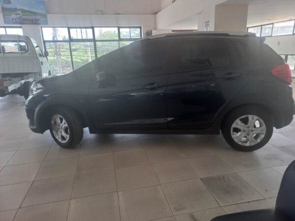 Honda WR-V LX MT 4X2 1.5 GASOLINA - Image 15