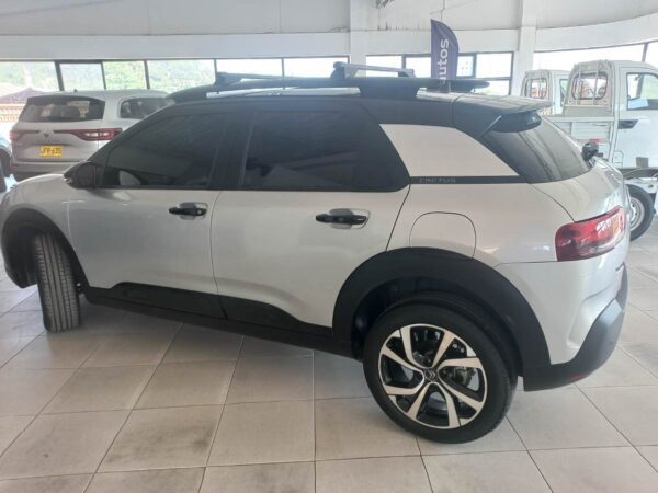 Citroen C4 CACTUS SHINE 2WD GASOLINA 1.6 - Image 9