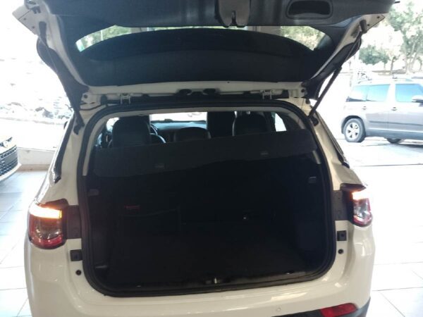 Jeep COMPASS MT 2WD GASOLINA 2.3 - Image 18