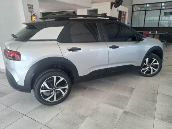 Citroen C4 CACTUS SHINE 2WD GASOLINA 1.6 - Image 12