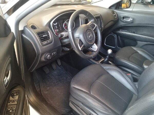 Jeep COMPASS MT 2WD GASOLINA 2.3 - Image 13